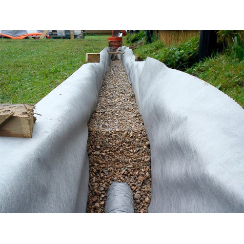 Полотно иглопробивное: плотность 300 гр/м2; ширина 200 см, длина 25 м Полотно иглопробивное: плотность 300 гр/м2; ширина 200 см, длина 25 м